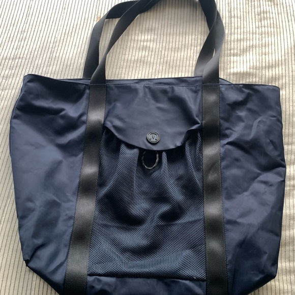 tumi alpha bravo knox backpack rucksack hickory Leather – Portmantos Western Style Bag Kitty Cat Clear Mini Color::Black-1041 This rucksack has it